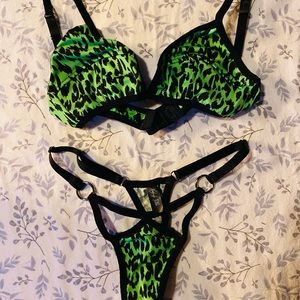 32c Custom Leopard Lingerie Set - Kayleigh Peddie